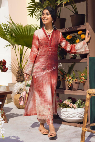 Ballerina Chiknankari Lawn'22 By Nureh | NU2-40 Deep Love