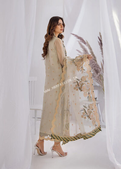 Ibtidaa By Awwal Formals ' 22 | D2 - Image 2