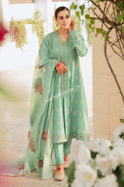 Mehrbano Premium Lawn Vol-2 2022 By Cross Stitch | D - 6