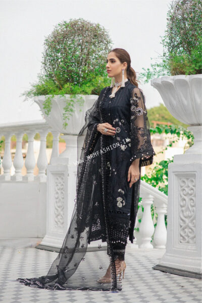 Lala Luxe Formals Collection ' 22 | D4 - Image 3