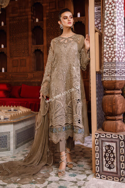 Maria B Mbroidered Wedding ' 23 | D1 Coffee - Image 2