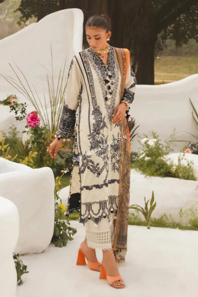 Sana Safinaz Muzlin Summer Lawn 2023 | 15A