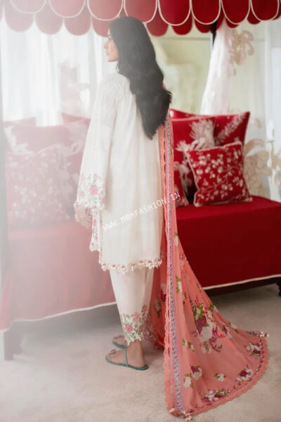 Sana Safinaz Muzlin Summer Lawn 2023 | 18B - Image 2
