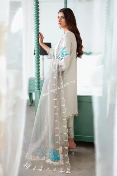 Sana Safinaz Muzlin Summer Lawn 2023 | 9B - Image 2
