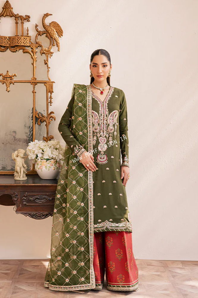 Suave Luxury Formals By Emaan Adeel 2025 | Oraya