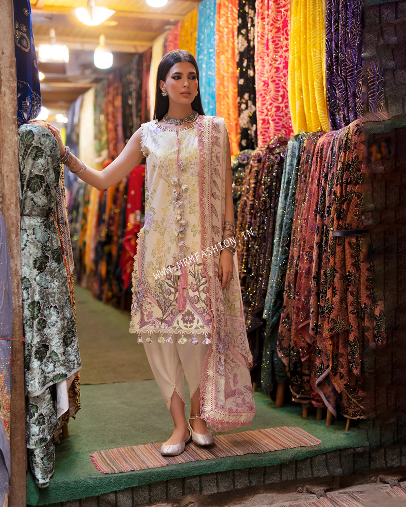 Jade Urbane Printed Lawn With Chiffon Dupatta ' 26 | 26-UDP-II-21131A